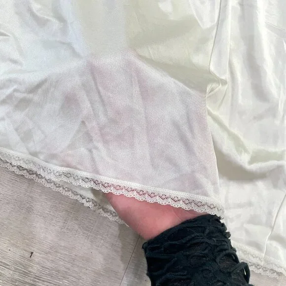 White Vintage Vanity Fair Slip Dress - Picture 7 of 10